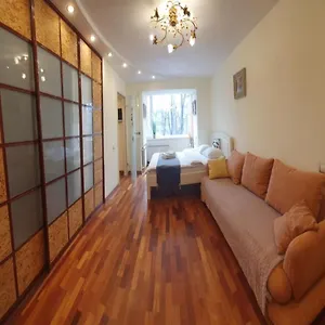- Pechersk Area Apartment Kyiv